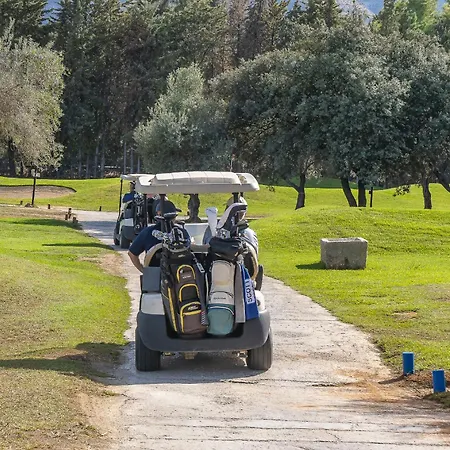 Апартаменты Cubo's Oasis Lauro Golf *