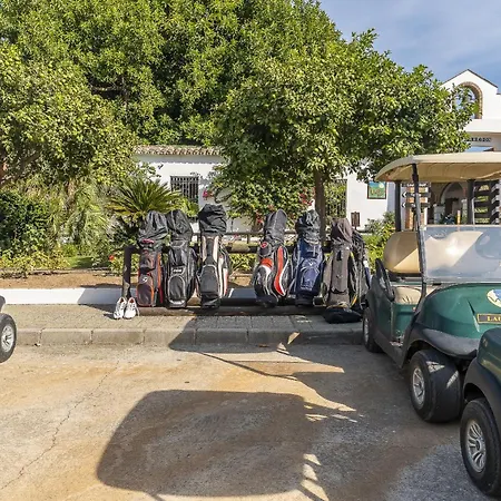 Апартаменты Cubo's Oasis Lauro Golf